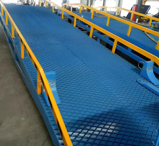 黔西南移动式液压登车桥